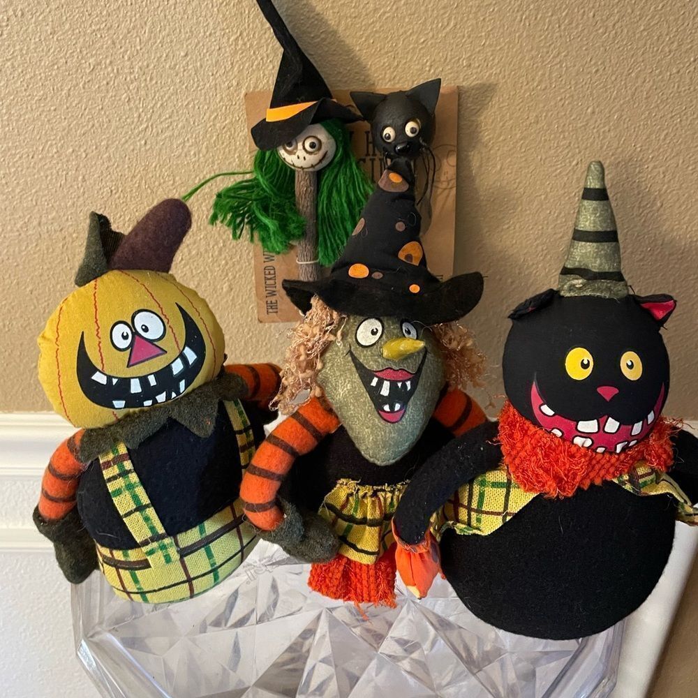 Halloween Bean Bag Characters Witch Cat plus Halloween Pencils Decorations - Picture 14 of 14